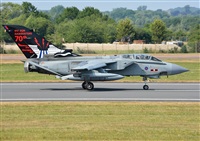 Anonymous aviation photographer-AIRE.ORG. Click to see full size photo