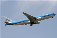 Cele - Spotters BCN. Click to see full size photo