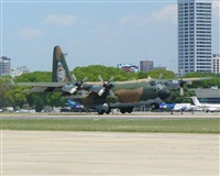 Esteban Gabriel Brea - Gaceta Aeronutica. Click to see full size photo