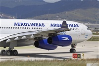 Jos Miguel Bernases - Noisy Spotters. Click to see full size photo