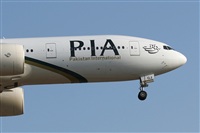 Adolfmalet-Spotters Barcelona-El Prat. Click to see full size photo