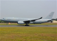 Anonymous aviation photographer-AIRE.ORG. Click to see full size photo