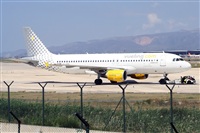 Jordi Rull Dalmau.Spotters BCN-El Prat. Click to see full size photo