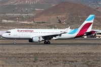 Alfonso Sols - Asociacin Canary Islands Spotting. Click to see full size photo