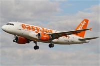 Alonso R Candelera AIRE.org.Spotters Bcn / El Prat. Haz click para ampliar