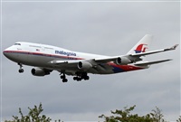 Jos Miguel Bernases - Noisy Spotters. Click to see full size photo