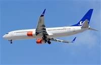 Adolfmalet-Spotters Barcelona-El Prat. Click to see full size photo