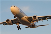 Jordi Rull Dalmau.Spotters BCN-El Prat. Click to see full size photo