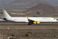 Alfonso Sols - Asociacin Canary Islands Spotting. Click to see full size photo