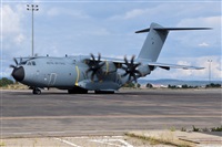 Anonymous aviation photographer-AIRE.ORG. Click to see full size photo