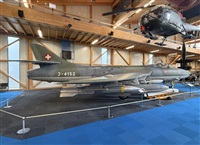 �Daniel Ferro. Click to see full size photo