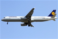 Adolfmalet-Spotters Barcelona-El Prat. Click to see full size photo