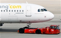 Adolfmalet-Spotters Barcelona-El Prat. Click to see full size photo