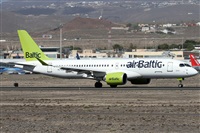 Alfonso Sols - Asociacin Canary Islands Spotting. Click to see full size photo