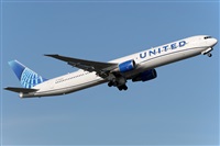 �Jorge Medina - Spotters Barcelona El Prat. Click to see full size photo