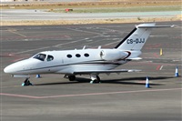 �Manuel Fernandez. Click to see full size photo