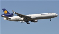 Rubn Gil - Noisy Spotters. Click to see full size photo