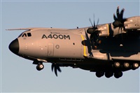 Jordi Rull Dalmau.Spotters BCN-El Prat. Click to see full size photo