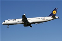 Adolfmalet-Spotters Barcelona-El Prat. Click to see full size photo