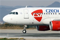 Adolfmalet-Spotters Barcelona-El Prat. Click to see full size photo