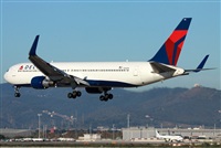 Jose Bornay - Spotters Barcelona - El Prat. Click to see full size photo