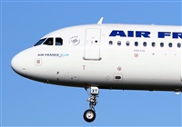 Adolfmalet-Spotters Barcelona-El Prat. Click to see full size photo