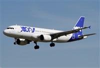 Jordi Rull Dalmau.Spotters BCN-El Prat. Click to see full size photo