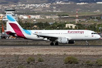 Alfonso Sols - Asociacin Canary Islands Spotting. Click to see full size photo