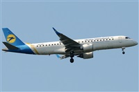 Gabriele Fontana - Tuscan Aviation. Click to see full size photo