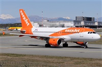 Gabriele Fontana - Tuscan Aviation. Click to see full size photo