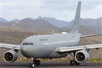 Daniel Santos Batista - Canary Islands Spotting. Click to see full size photo