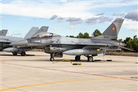 �Ruben Galindo.. Click to see full size photo