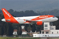 �Manuel Fernandez. Click to see full size photo