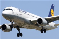 Jorge Medina - Spotters Barcelona - El Prat. Click to see full size photo