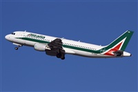 Adolfmalet-Spotters Barcelona-El Prat. Click to see full size photo