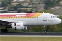Rubn Gil - Noisy Spotters. Click to see full size photo