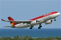 Rodrigo Carvalho - Noisy Spotters. Click to see full size photo