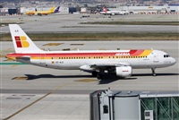 Jose Bornay - Spotters Barcelona - El Prat. Click to see full size photo