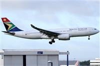 Rubn Gil - Noisy Spotters. Click to see full size photo