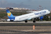 Alfonso Sols - Asociacin Canary Islands Spotting. Click to see full size photo