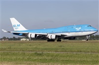Rubn Gil - Noisy Spotters. Click to see full size photo