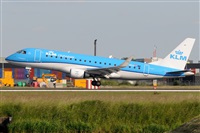 Gabriele Fontana - Tuscan Aviation. Click to see full size photo