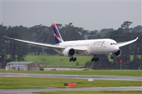 �Miguel A. �gueda Rguez.  (CANARY ISLANDS SPOTTING). Click to see full size photo