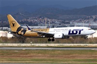 �Manuel Fernandez. Click to see full size photo