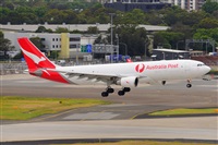 �Miguel A. �gueda Rguez.  (CANARY ISLANDS SPOTTING). Click to see full size photo