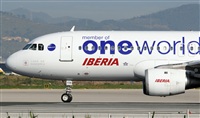Adolfmalet-Spotters Barcelona-El Prat. Click to see full size photo