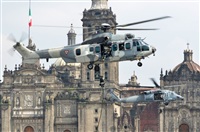 Roberto Acevedo. Click to see full size photo