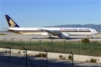 Adolfmalet-Spotters Barcelona-El Prat. Click to see full size photo