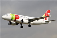 Jordi Rull Dalmau.Spotters BCN-El Prat. Click to see full size photo