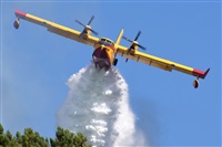 Anonymous aviation photographer-AIRE.ORG. Click to see full size photo